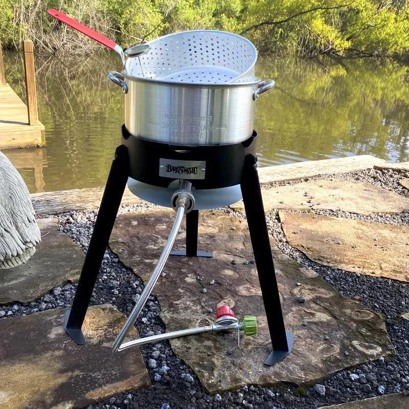 Bayou Classic 41000 BTU Aluminum Fish Fryer Kit 10 qt