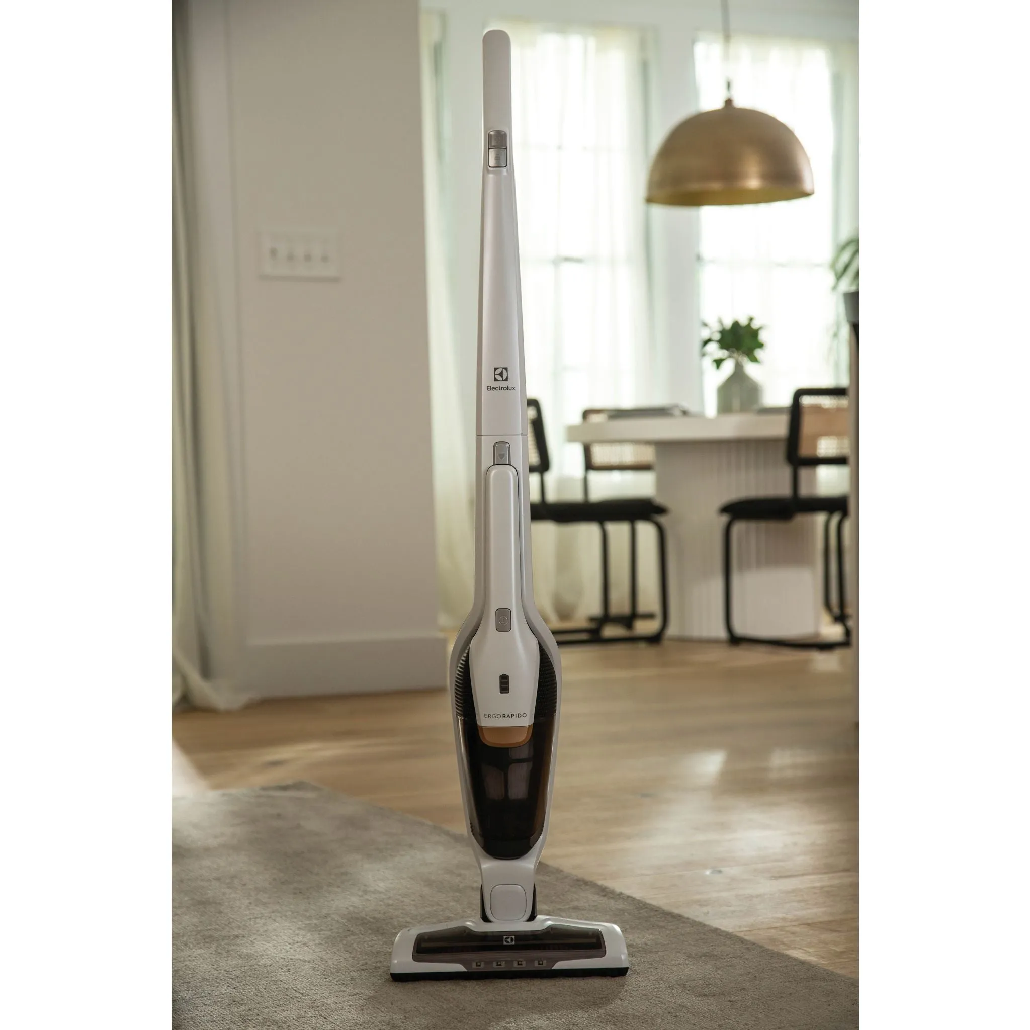 Electrolux Ergorapido Cordless 2-in-1 Vacuum (EHVS2510AW)