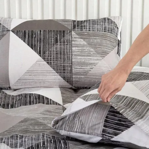 King Size 6 pieces bedding set , Simply geometric grey print.