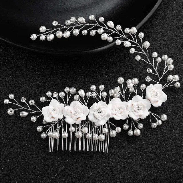 Luxury Handmade Rhinestone Bridal or Quinceañera Hair Combs/Pins Crystal Flower Pearls Wedding Bride Hair Jewelry Accessories Hair Ornaments