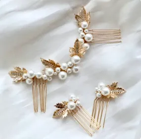 "Evie" - Pearl Bridal Hair Combs Set