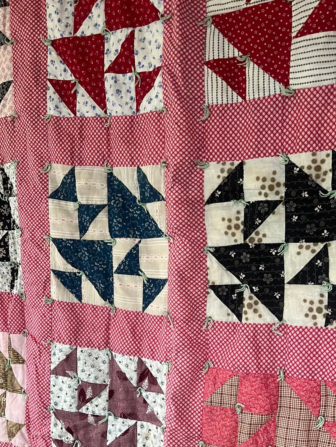 Vintage Handmade Quilt - Triangles